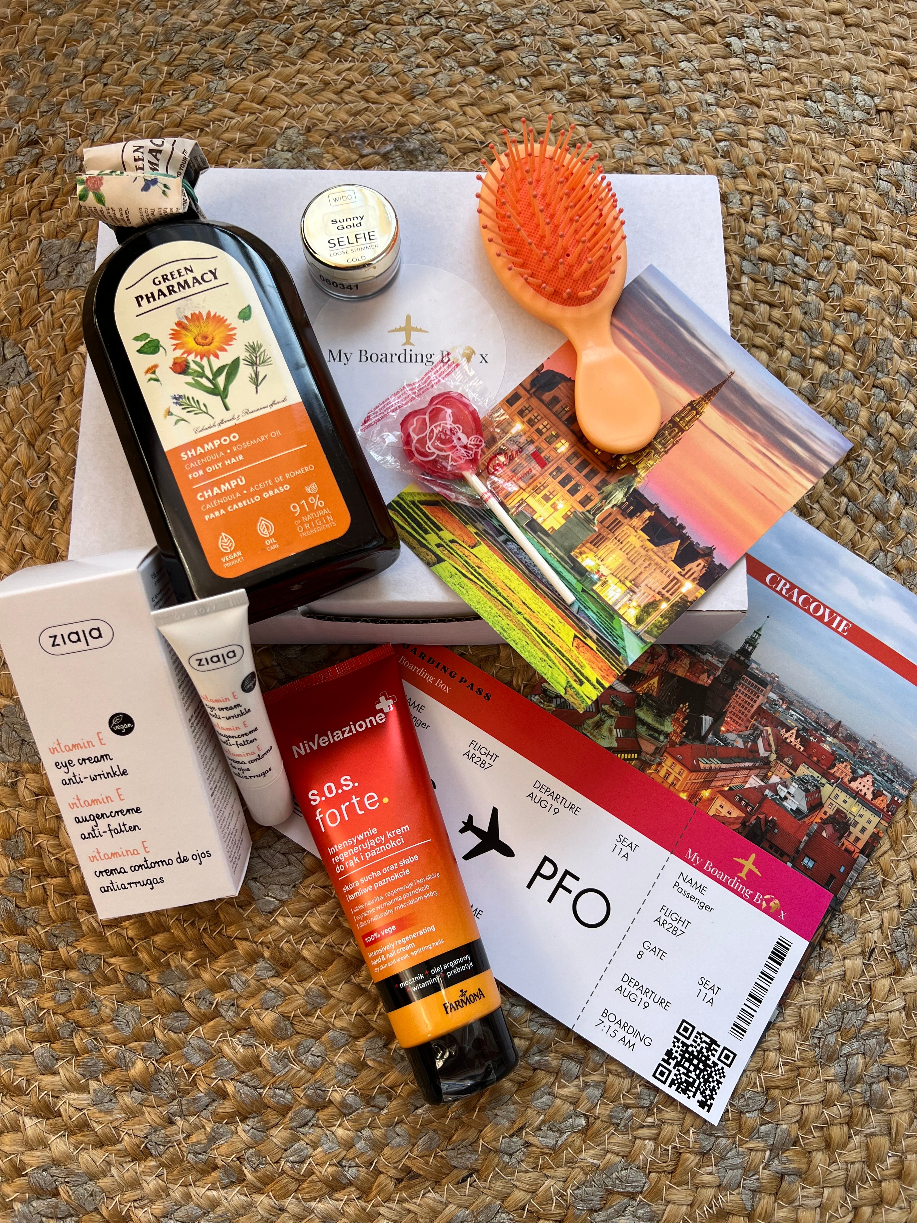 Septembre - coffret Cracovie "L'éclat inattendu".        coffret seul